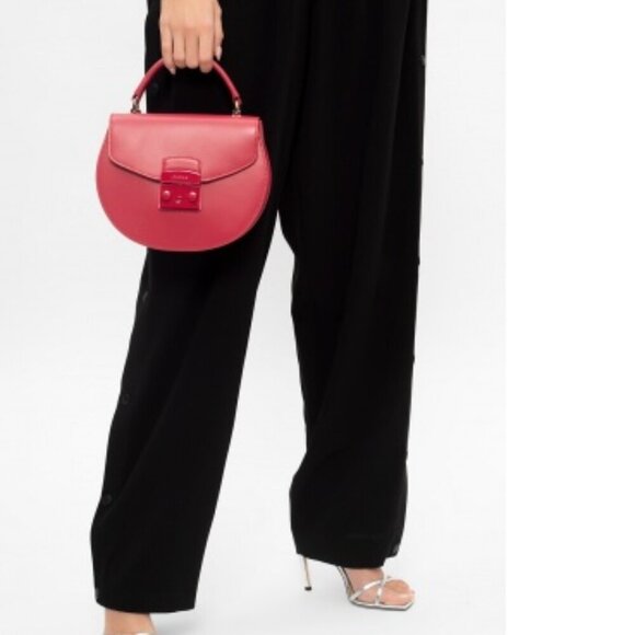 NWT!NEW!Furla Metropolis S Top Handle Round Crossbody -Smooth Leather Red - Picture 5 of 16